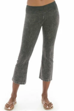 Rolldown Flare Capri 12 Rolldown Flare Capri -Outlet Hard Tail Forever Store 337 mineral wash 6 1