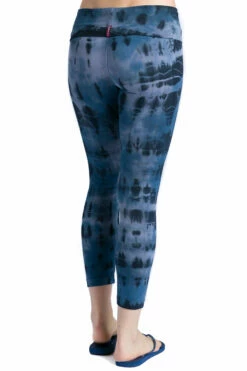 Rolldown Capri Legging 10 Rolldown Capri Legging -Outlet Hard Tail Forever Store 588 cloud wash 1 3
