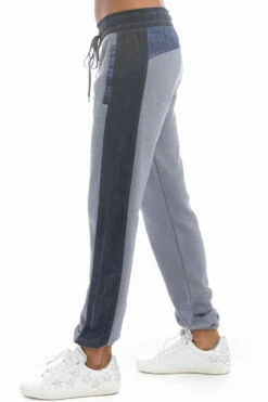 Tri-Tone Ankle Jogger