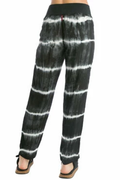 Easy Crop Pant 10 Easy Crop Pant -Outlet Hard Tail Forever Store rv85 bamboo lines 1 3