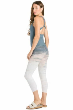 Flat Waist Capri Legging -Outlet Hard Tail Forever Store w374 rainbow horizon 54 5