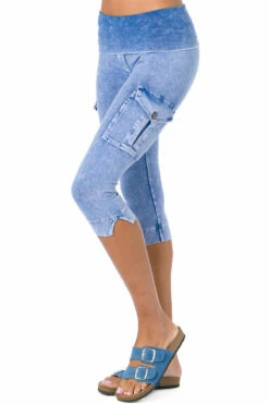 Contour Rolldown Cargo Crop Legging